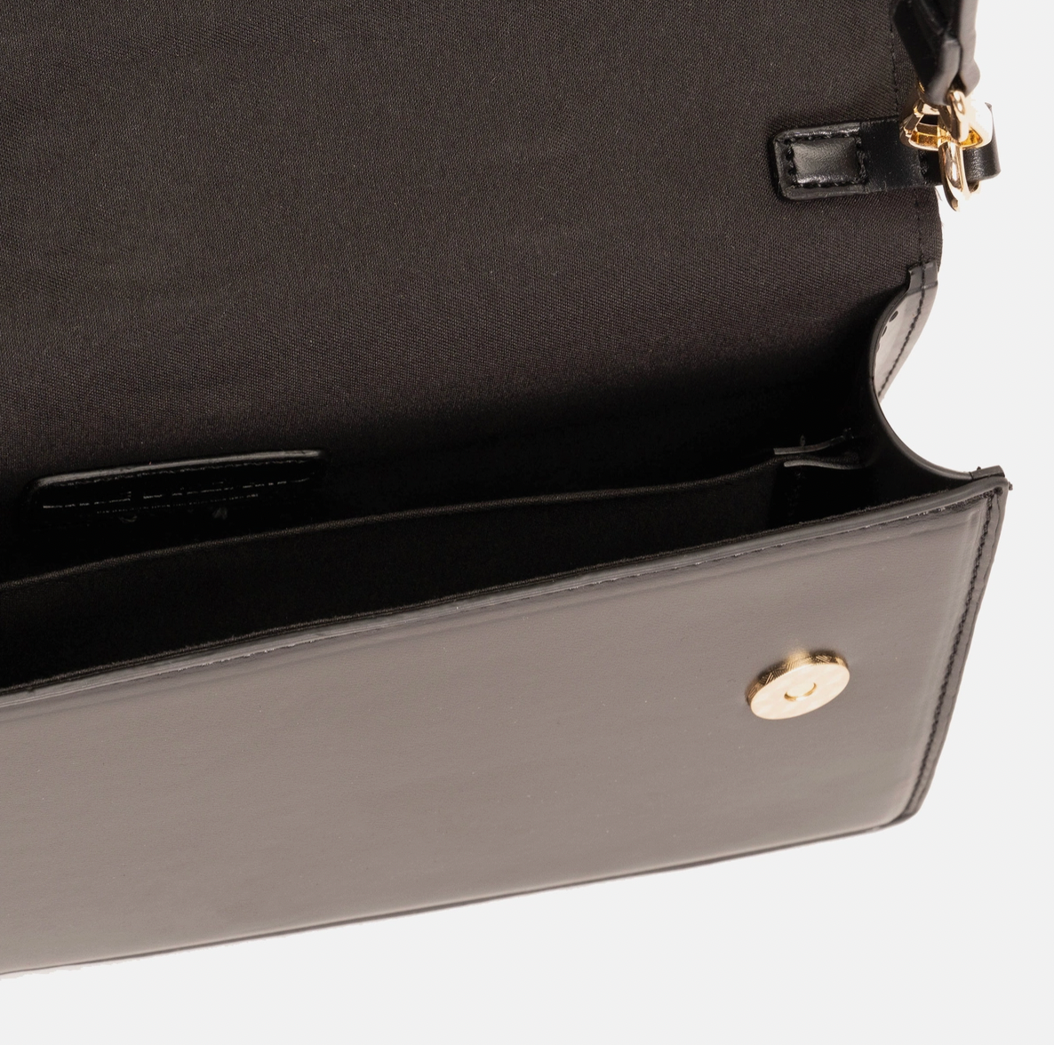 Smooth Camel Shoulder Bag